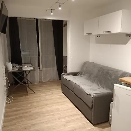 Apartment Superbe Avec Piscine, Ascenseur Et Acces Direct Sur Le Port